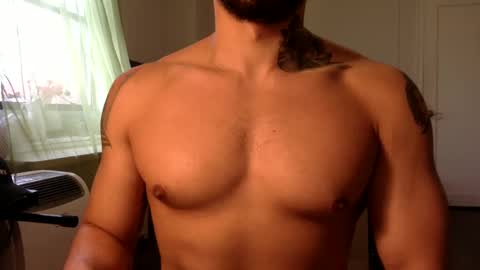 Snapshot of hornybbcxx chatting on December 2024 07:23:01 PM hornybbcxx online show from December 2024 07:23:01 PM