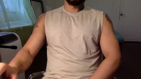Snapshot of hornybbcxx chatting on December 2024 08:27:02 PM hornybbcxx online show from December 2024 08:27:02 PM