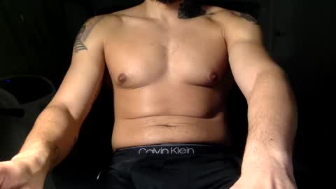 Snapshot of hornybbcxx chatting on January 2025 03:48:02 AM hornybbcxx online show from January 2025 03:48:02 AM