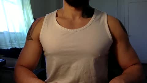Snapshot of hornybbcxx chatting on March 2025 04:40:02 PM hornybbcxx online show from March 2025 04:40:02 PM