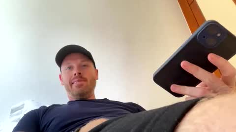 Snapshot of hornyben1189 chatting on October 2025 02:39:02 PM Horny Ben online show from October 2025 02:39:02 PM