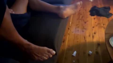 Snapshot of hornyonelooking1 chatting on October 2025 10:56:01 AM hornyonelooking1 online show from October 2025 10:56:01 AM