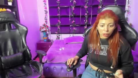hornyy mom online show from January 2025 11:35:01 AM