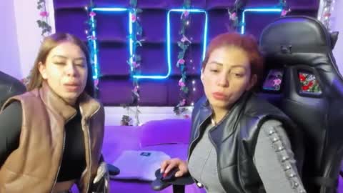 hornyy mom online show from February 2025 12:33:01 PM