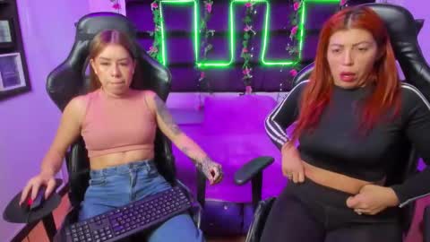hornyy mom online show from February 2025 12:36:01 PM