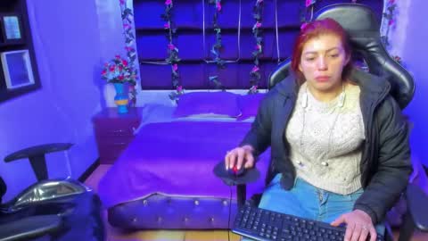 hornyy mom online show from March 2025 12:04:02 PM