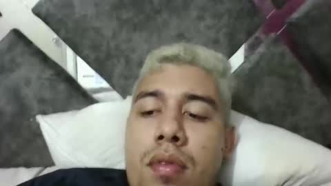 hot2512 online show from December 2025 05:13:01 AM