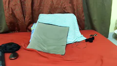 Milly online show from February 2025 09:11:01 AM