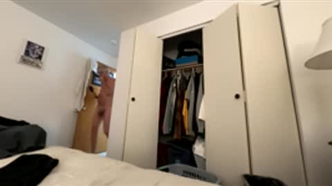 hotbuns69_ online show from December 2025 10:31:01 AM