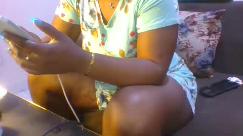 Snapshot of hotrinnah chatting on October 2025 09:55:01 AM hotrinnah online show from October 2025 09:55:01 AM