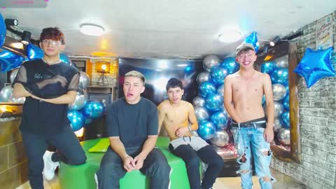HOWENTS online show from December 2024 12:34:01 AM