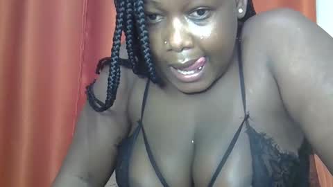Hailey chloe online show from December 2024 10:01:02 PM