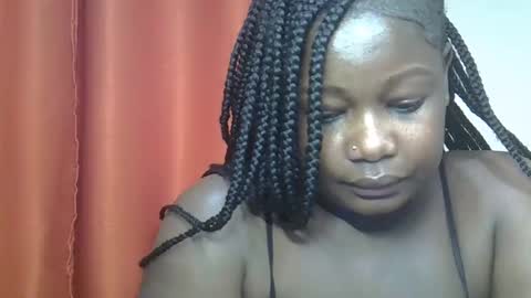 Hailey chloe online show from December 2024 07:01:01 PM