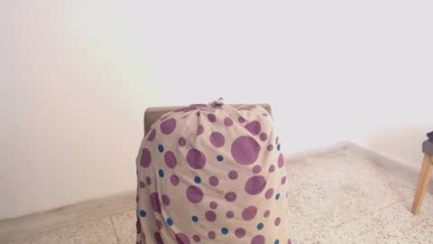 Snapshot of hugedaneska chatting on December 2025 05:11:02 PM Danezka online show from December 2025 05:11:02 PM