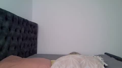 hunny online show from November 2025 12:32:01 AM