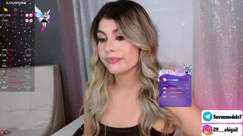 ice_y_abigail online show from December 2024 03:50:02 PM