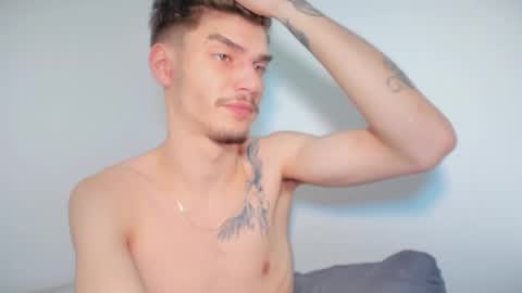 Snapshot of illusions888 chatting on November 2025 06:19:02 AM D-Illusion online show from November 2025 06:19:02 AM