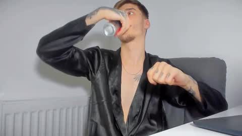 Snapshot of illusions888 chatting on November 2025 11:47:01 AM D-Illusion online show from November 2025 11:47:01 AM