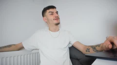 Snapshot of illusions888 chatting on November 2025 09:12:02 AM D-Illusion online show from November 2025 09:12:02 AM