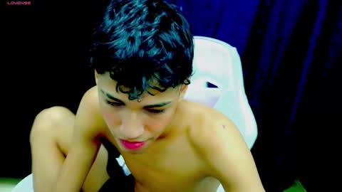 Snapshot of im_david01 chatting on November 2025 02:07:02 PM im_david01 online show from November 2025 02:07:02 PM