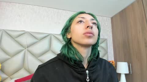  Im Gaia online show from November 2025 12:16:01 PM