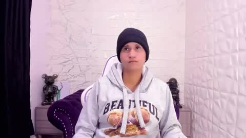 Snapshot of im_milan_rs chatting on February 2025 06:40:01 AM im_milan_rs online show from February 2025 06:40:01 AM