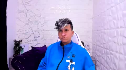 Snapshot of im_milan_rs chatting on February 2025 04:03:01 AM im_milan_rs online show from February 2025 04:03:01 AM