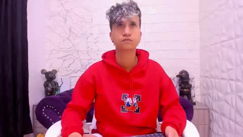 Snapshot of im_milan_rs chatting on February 2025 12:48:02 AM im_milan_rs online show from February 2025 12:48:02 AM