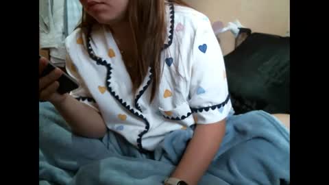 Snapshot of im_your_secret chatting on November 2025 06:14:01 AM im_your_secret online show from November 2025 06:14:01 AM