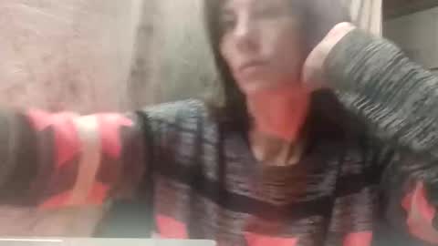 Snapshot of in_this_moment_ chatting on December 2025 04:19:01 AM in_this_moment_ online show from December 2025 04:19:01 AM