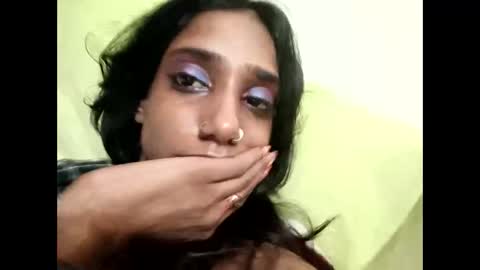 Snapshot of indian_succubus chatting on October 2025 12:04:01 AM Perky baby online show from October 2025 12:04:01 AM