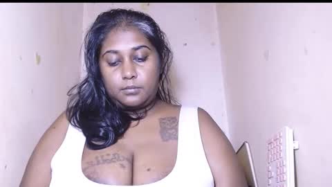 Snapshot of indiancoco chatting on December 2025 03:07:01 PM candice online show from December 2025 03:07:01 PM