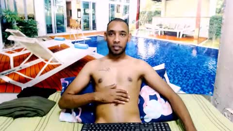 Snapshot of indianmagicmike69 chatting on October 2025 02:42:02 PM indianmagicmike69 online show from October 2025 02:42:02 PM