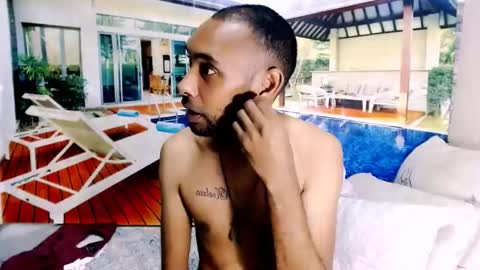 Snapshot of indianmagicmike69 chatting on December 2025 05:26:01 AM indianmagicmike69 online show from December 2025 05:26:01 AM