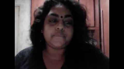 indianpooja1027 online show from September 2025 06:33:01 PM
