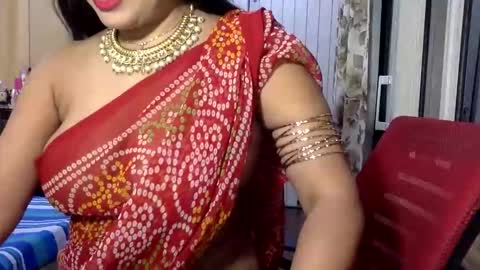 Snapshot of indianrads9 chatting on November 2025 06:19:01 PM Radha online show from November 2025 06:19:01 PM