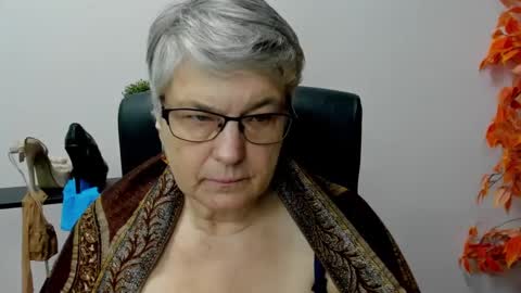 I R I S online show from January 2025 10:50:02 AM