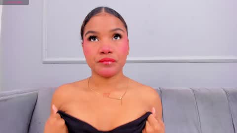 Isabellsmmith online show from December 2024 04:04:02 AM