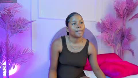 Isabellsmmith online show from September 2025 06:52:01 PM