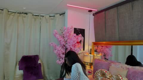 Iseey online show from December 2024 07:06:02 AM