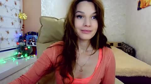 Snapshot of itslunaday chatting on December 2024 01:31:02 PM itslunaday online show from December 2024 01:31:02 PM