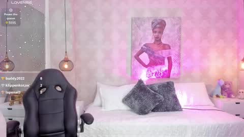 Anna online show from February 2025 10:26:02 PM