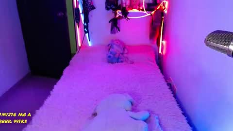 Snapshot of ivy_rosse chatting on November 2025 09:48:01 PM You can find more of me here online show from November 2025 09:48:01 PM