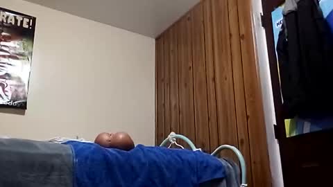 Snapshot of iyzyoatnzmlz chatting on November 2025 11:18:01 PM iyzyoatnzmlz online show from November 2025 11:18:01 PM