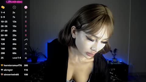 Snapshot of izalim chatting on February 2025 09:35:02 AM Iza Lim online show from February 2025 09:35:02 AM