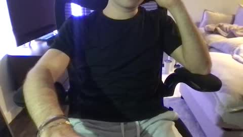 Collegebator online show from November 2025 04:56:01 AM