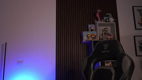 JC online show from February 2025 06:26:01 PM