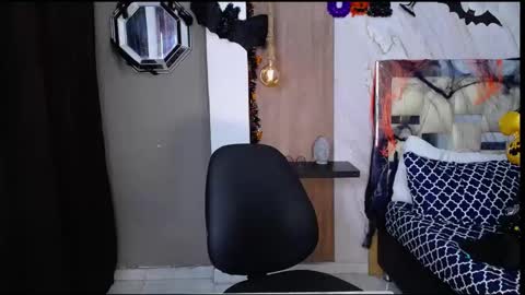 JAKSON online show from October 2025 06:18:02 PM