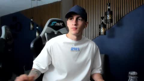 Jackson Olsen online show from December 2024 02:28:01 AM