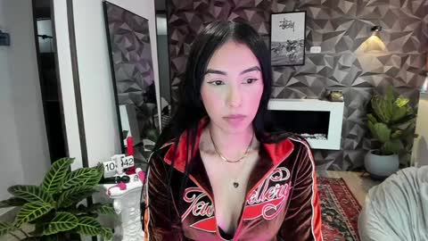 Jade  independent model online show from January 2025 03:41:01 PM